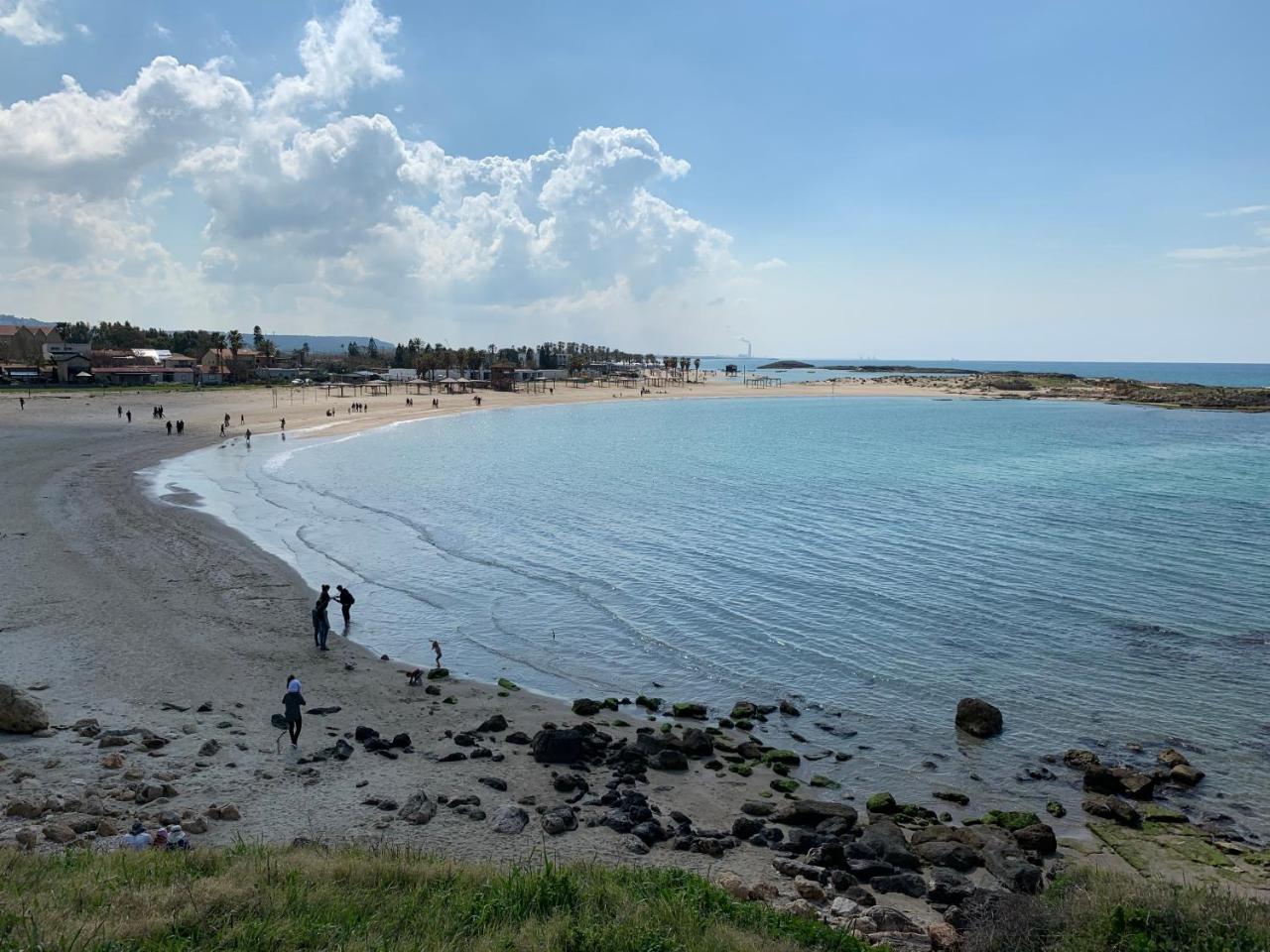 Hotel Beit Maimon Zikhron Ya'akov Buitenkant foto